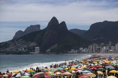 Brazil neighbors limit travel to halt virus strain's spread - clickorlando.com - Argentina - city Rio De Janeiro - Brazil - Peru - Colombia - Guyana