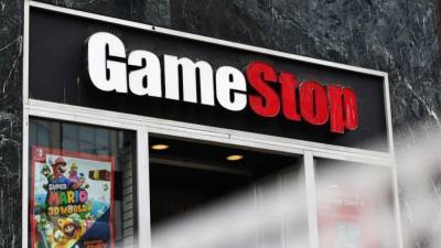 10-year-old who used Kwanzaa money to invest in GameStop makes thousands - fox29.com - Los Angeles - city San Antonio
