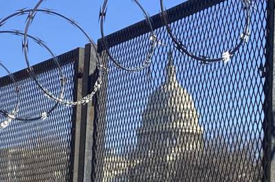 Capitol fences highlight delicate dance over safety, access - clickorlando.com - Washington