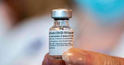 More than 1,100 Covid vaccine doses destroyed after worker accidentally turns fridge off - dailystar.co.uk - county Palm Beach