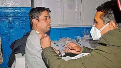 Satyendar Jain - Covid-19 vaccination in Delhi: Over 500 centres in phase-1, facility being set up for 2-8 deg C storage - livemint.com - city New Delhi - India - city Delhi