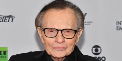 Larry King - Larry King Moved Out of ICU Amid Battle with COVID-19 (Report) - justjared.com - Los Angeles