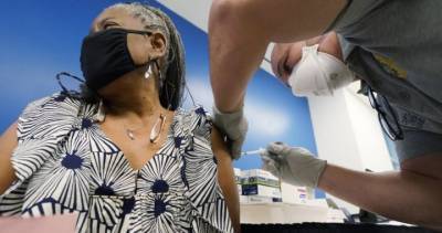 Andrew Cuomo - New York, Florida to punish hospitals not dispensing coronavirus vaccines quickly enough - globalnews.ca - New York - Usa - city New York - Britain - state Florida - New York, state Florida