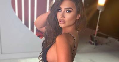 Lauren Goodger - Lauren Goodger takes aim at Covid vaccine and face masks as she likens virus to 'a cold' - dailystar.co.uk - Britain
