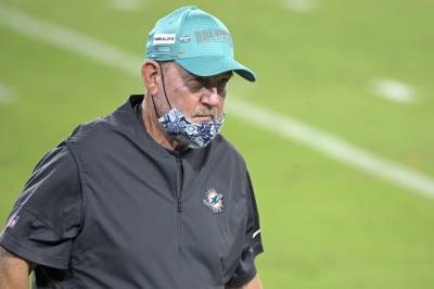 Brian Flores - Chan Gailey resigns as Dolphins' offensive coordinator - clickorlando.com - county Miami