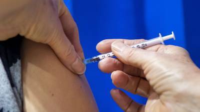Ursula Von - EU in deal for 300m more Pfizer/BioNTech vaccine shots - rte.ie - Ireland - Eu