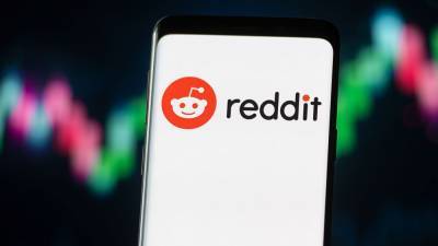 Reddit bans subreddit group ‘r/DonaldTrump’ for 'repeated policy violations' after Capitol riot - fox29.com - Los Angeles