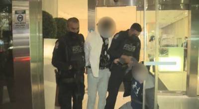 VPD gang unit arrests two men in downtown Vancouver - globalnews.ca