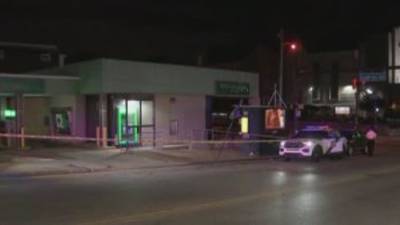 Police: Man shot during attempted robbery in Olney - fox29.com