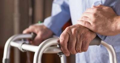 Health chiefs insist 'care homes will cope' despite 1,300 unvaccinated staff set to lose their jobs - manchestereveningnews.co.uk - city Manchester
