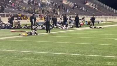4 hurt in shooting near Alabama high school football game, police say - fox29.com - state Alabama - county Mobile