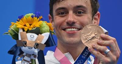 Tom Daley - Tom Daley reveals he was hospitalised with Covid before Olympic gold medal win - ok.co.uk - city Tokyo