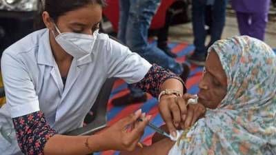 Narendra Modi - Red Fort - Mansukh Mandaviya - 10 milestones in India's journey to 100 crore covid-19 vaccinations - livemint.com - India