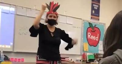 California high school teacher on leave after ‘offensive’ Native American depiction - globalnews.ca - Usa - state California - Canada - county Riverside