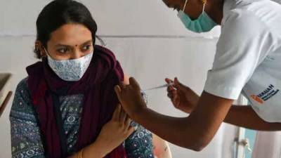 India's Covid-19 vaccination coverage crosses 102.8 crore mark - livemint.com - India