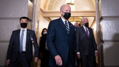 Joe Biden - Biden to push $1.75T spending framework in trip to Capitol - fox29.com - Washington