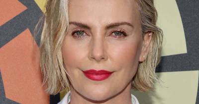 queen Elizabeth Ii II (Ii) - Adam Levine - Charlize Theron - Charlize Theron calls for fairer distribution of Covid-19 vaccines - msn.com