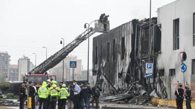 Plane crashes into Italian building; 8 reported dead - fox29.com - Italy - city Rome - city Milan