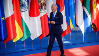 Joe Biden - Biden seeks solutions for supply chain delays at G20 summit - fox29.com - city Rome