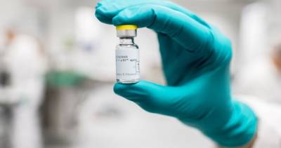 Johnson and Johnson seeking FDA clearance on COVID-19 vaccine booster - globalnews.ca - Usa