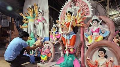 Durga Puja - West Bengal releases new guidelines for Durga Puja amid Covid. Details here - livemint.com - India