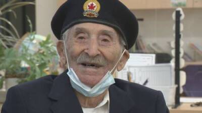 Canada’s oldest living veteran honoured in Remembrance Day ceremony at Vancouver school - globalnews.ca - Canada