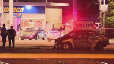 1 dead, 2 injured in multi-vehicle accident in Southwest Philadelphia - fox29.com