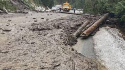Growing concerns over people who may have been swept away by B.C. mudslides - globalnews.ca