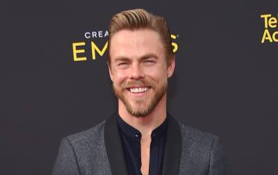 Derek Hough Tests Positive For Breakthrough Case Of COVID-19 Ahead Of ‘Dancing With the Stars’ Finals - etcanada.com