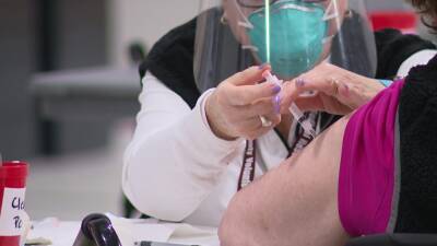 Philadelphia expands vaccine mandate to include all city employees and contractors - fox29.com - county Montgomery