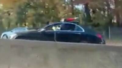 VIDEO: Man opens fire through sunroof of moving car in Queens - fox29.com - New York - county Forest - county Queens
