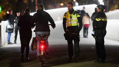 Mark Rutte - Fresh arrests in fourth night of Dutch Covid unrest - rte.ie - Netherlands