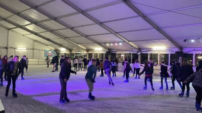 Restrictions and costs put rinks on ice this Christmas - rte.ie - Ireland - county Island - city Dublin - city Blanchardstown