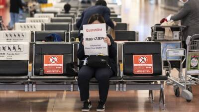 Fumio Kishida - Japan closes borders to visitors in bid to prevent Omicron - rte.ie - Japan - Israel