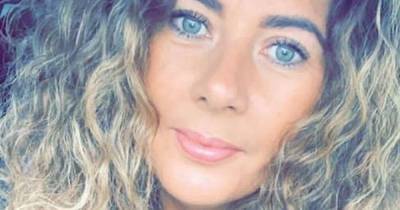 Mum heartbroken as huge clumps of her hair fall out after contracting coronavirus - manchestereveningnews.co.uk - city Manchester, borough Great - borough Great