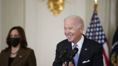 Joe Biden - What's in the infrastructure bill? Biden's signature measure explained - fox29.com - Washington