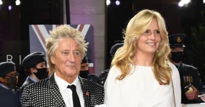 Penny Lancaster - Rod Stewart's wife Penny Lancaster 'freaked out' over losing sex appeal amid health battle - dailyrecord.co.uk