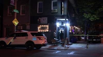 D.F.Pace - Man shot in the face during argument over woman outside bar in Bridesburg, police say - fox29.com - city Richmond