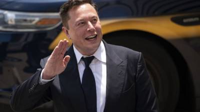 Elon Musk - Elon Musk's Twitter polls asks if he should sell some Tesla stock - fox29.com - state Delaware - city Wilmington, state Delaware