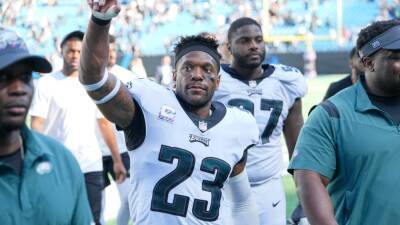 Rodney Macleod - Eagles' Rodney McLeod collects hundreds of shoes, toys for Philadelphia families - fox29.com - Philadelphia, county Eagle - county Eagle - city Philadelphia, county Eagle - city Center