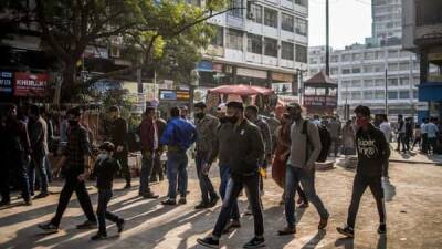 Masks come off, rallies begin as India's Covid patient load falls - livemint.com - India