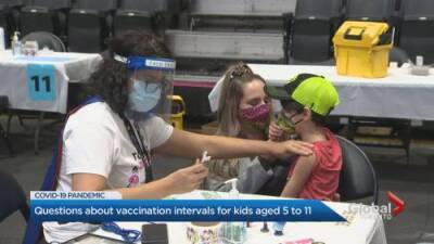Families, medical experts weigh benefits of shorter interval between COVID vaccine doses for children - globalnews.ca