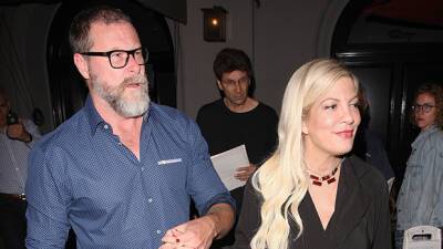 Tori Spelling - Tori Spelling Looks Frustrated As She Takes Dean McDermott To Get A COVID Test Amidst Split Rumors - hollywoodlife.com