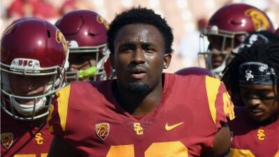 Former USC football player charged in COVID-19 unemployment benefits fraud scheme - fox29.com - Los Angeles - state California - city Los Angeles - state Arizona - state Mississippi - county Jackson