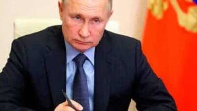 Putin says hopes Russia will reach COVID-19 herd immunity in 2022 - livemint.com - India - Russia