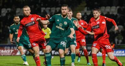 Jim Goodwin - Graham Alexander - St Mirren playing Celtic amid Covid chaos was wrong, says Well boss - dailyrecord.co.uk - Scotland