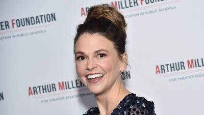 Sutton Foster - Sutton Foster Tests Positive for COVID-19, Will Miss 'The Music Man' Performances - justjared.com - county Will