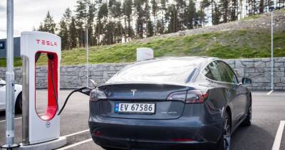 Elon Musk - Transport Canada - Tesla Model 3 no longer eligible for electric car rebate in Canada - globalnews.ca - Canada