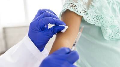 Greg Hunt - Australia regulator approves Pfizer vaccine for 5 to 11 year-olds - rte.ie - Australia