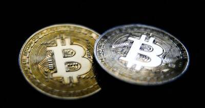 Bitcoin price plummets after steep weekend decline - globalnews.ca - Usa - Canada